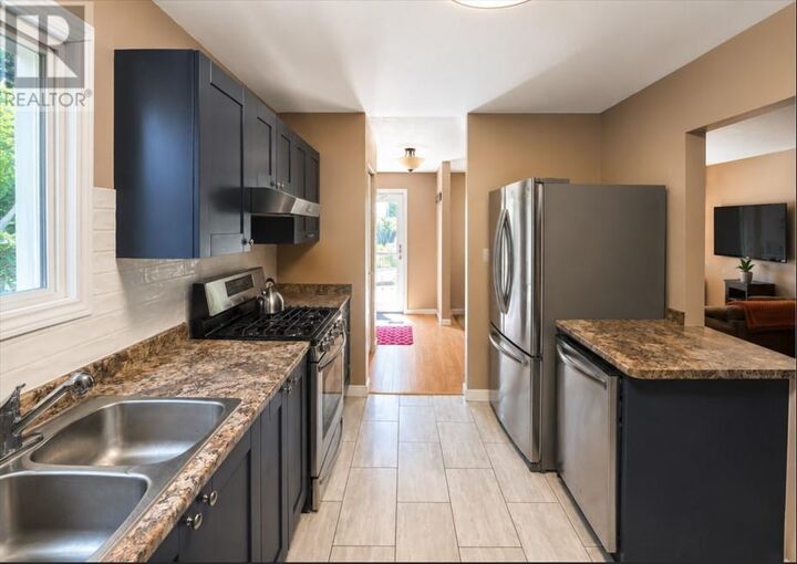 Property Photo: 5 Feltz Road ON P5A 3P8