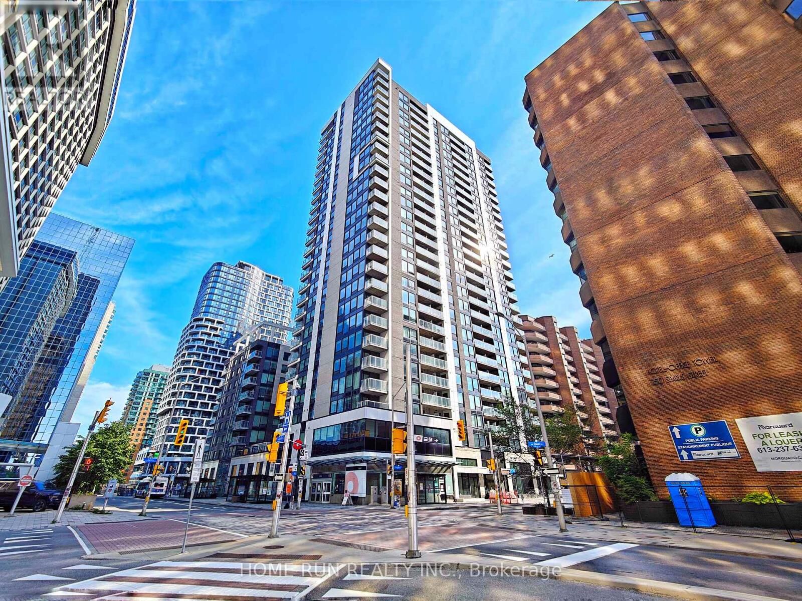 Property Photo:  340 Queen Street 2502  ON K1R 0G1 