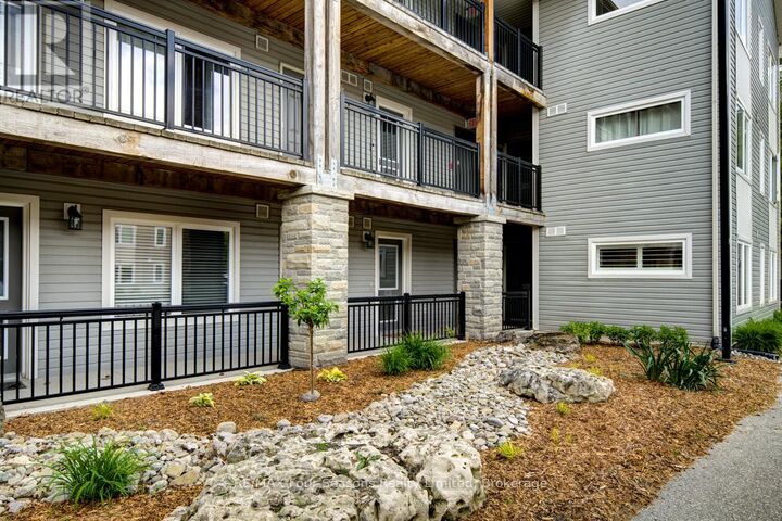 Property Photo:  4 Brandy Lane Drive 108  ON L9Y 0X4 