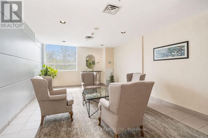 Property Photo: 90 Dale Avenue 1706 ON M1J 3N4