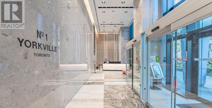 Property Photo: 1 Yorkville Avenue 3709 ON M4W 0B1