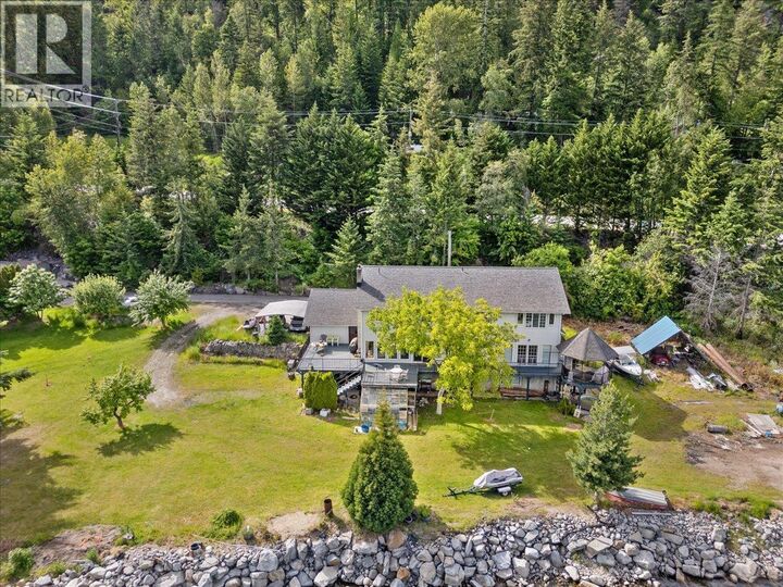 Property Photo: 1089, 1090 3A Highway BC V1L 6J5