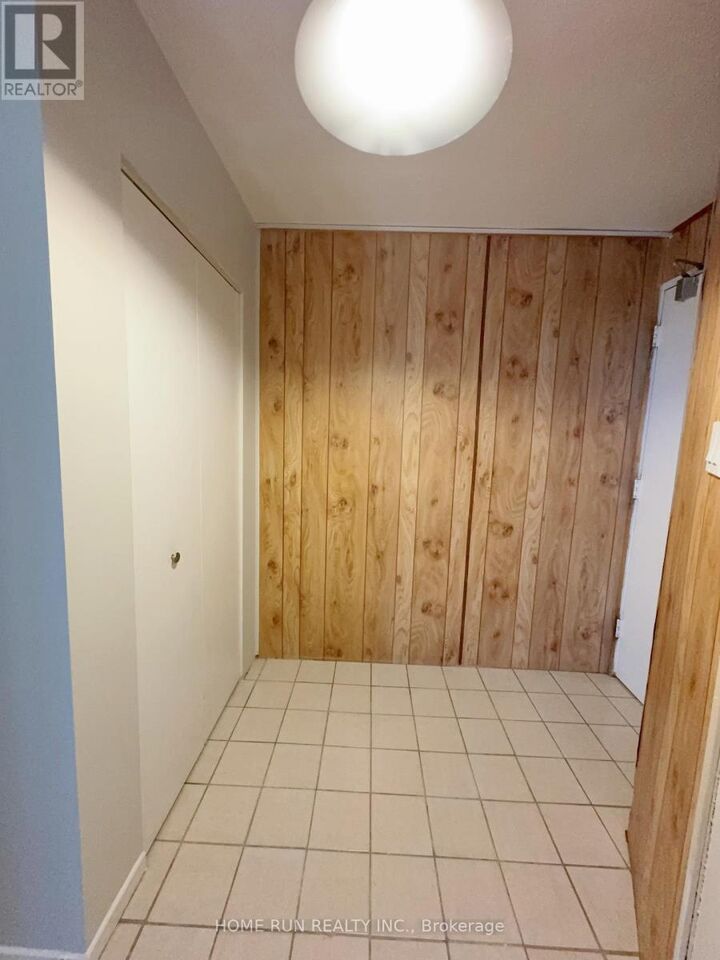Property Photo: 1380 Prince Of Wales Drive 1401 ON K2C 3N5