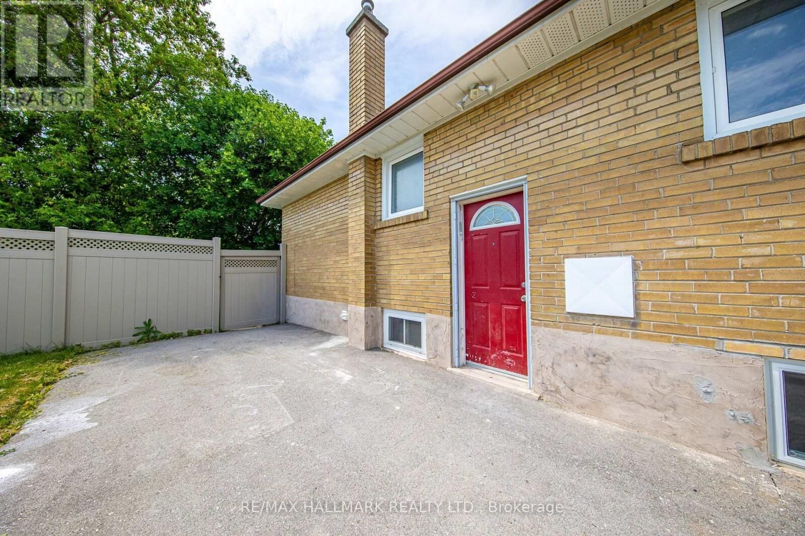 Property Photo:  6 Paloma Place Lower  ON M1J 1P7 
