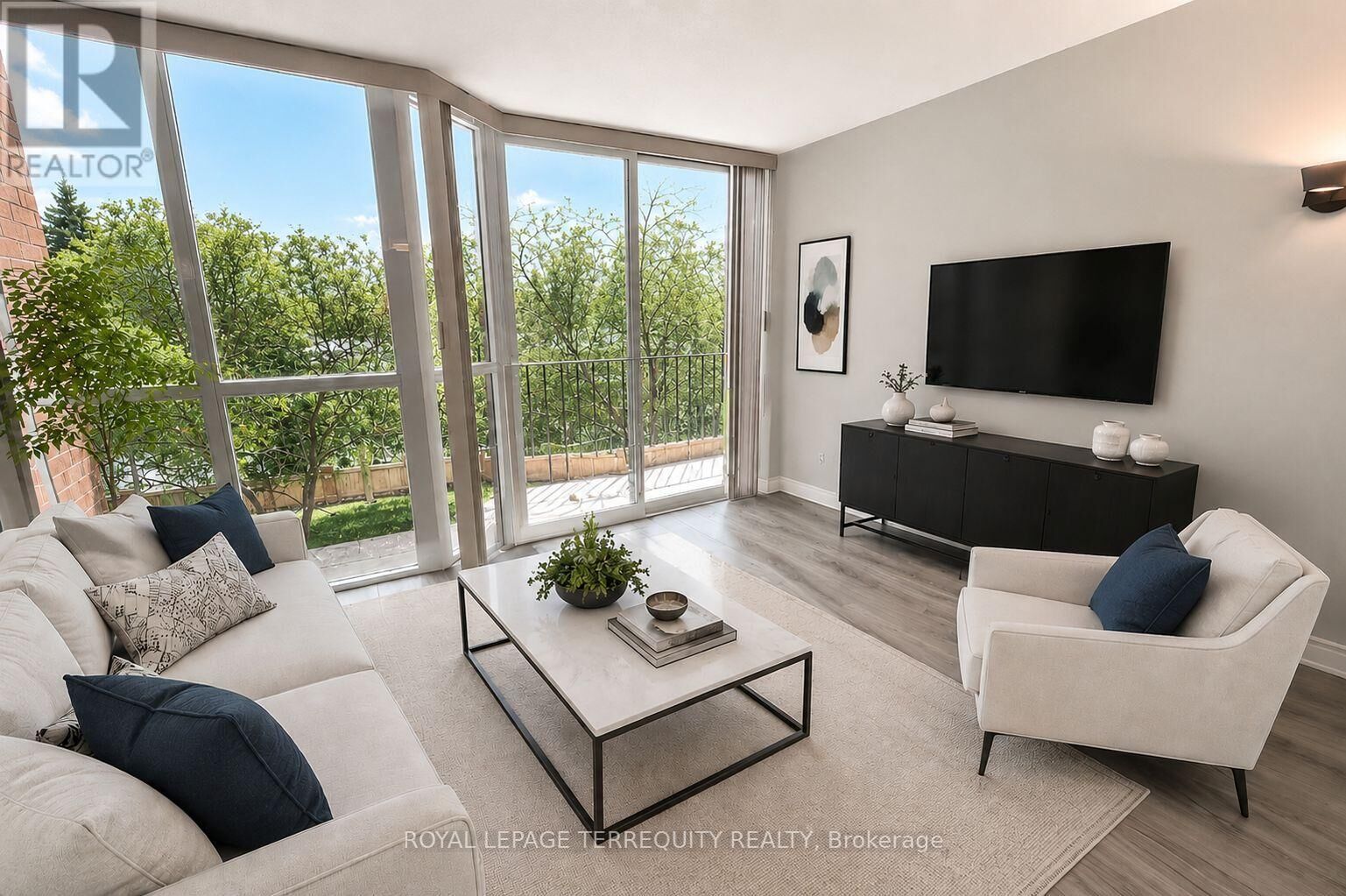 Property Photo:  5795 Yonge Street 413  ON M2M 4J3 