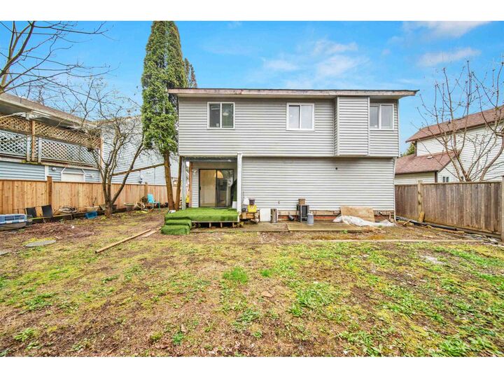 Property Photo: 15474 90 Avenue BC V3R 9J4