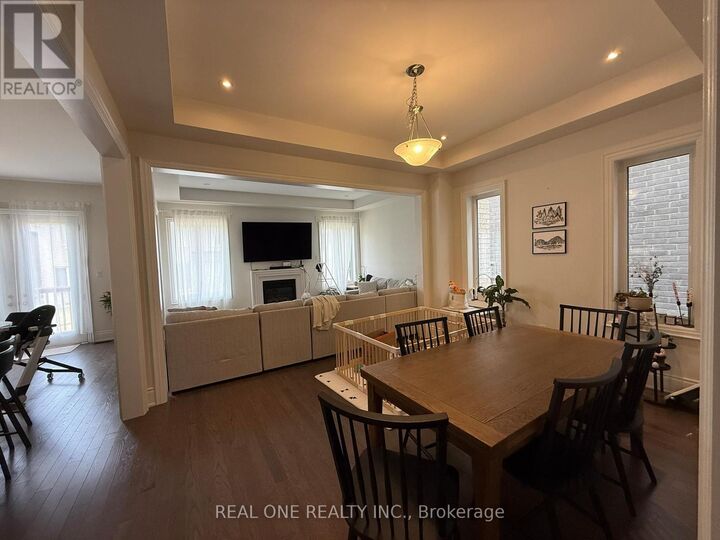 Property Photo: 93 Silk Twist Drive ON L9N 0W4