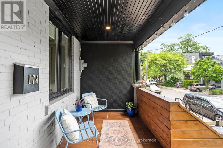Property Photo: 174 Yarmouth Road ON M6G 1X4
