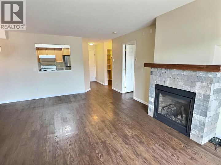 Property Photo:  860 Nicolani Drive 214  BC V2B 5B3 