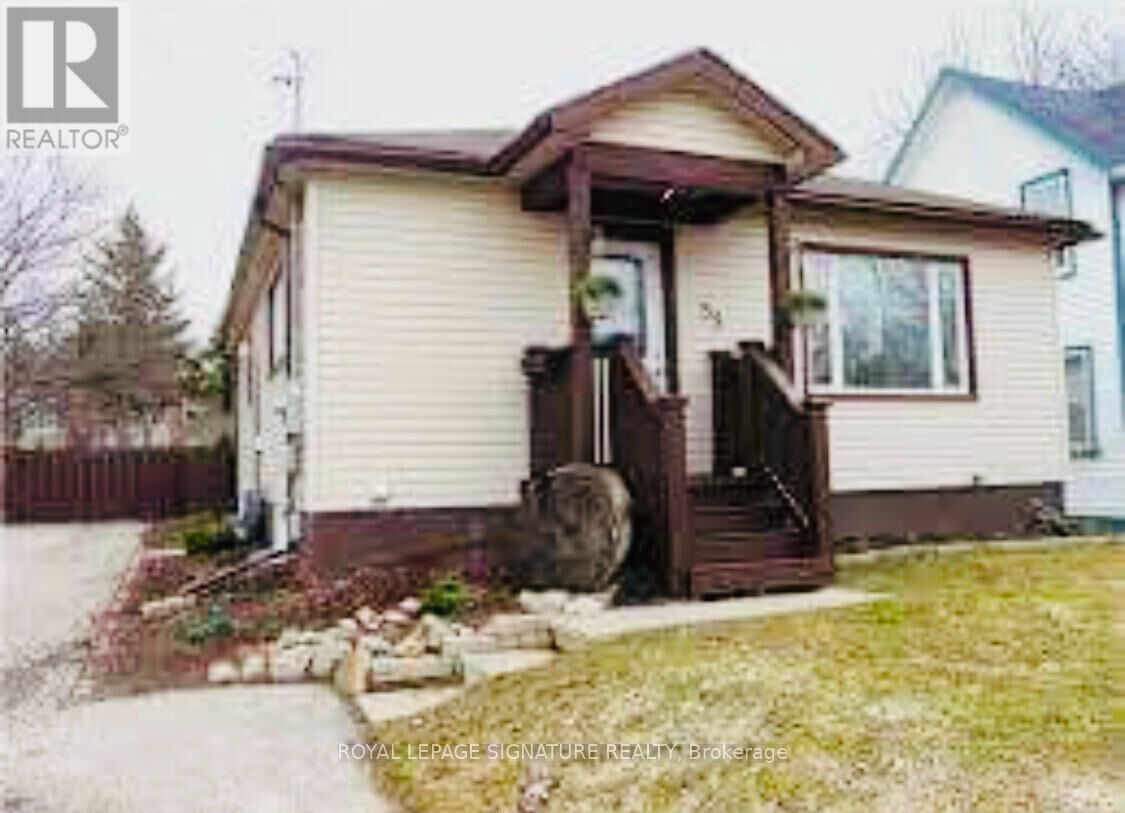 Property Photo:  59 Penetang Street  ON L4M 1V5 