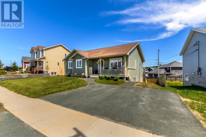 Property Photo:  137 Great Eastern Avenue  NL A1B 0J9 