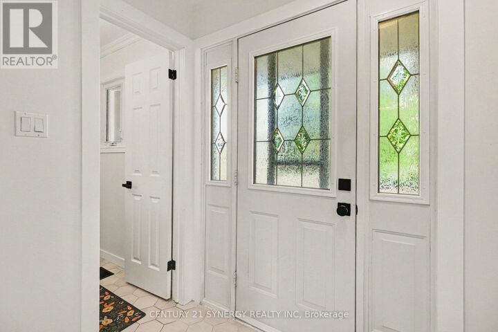 Property Photo: 1078 Taffy Lane ON K1C 1Y5