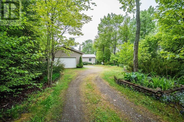 Property Photo: 1088 Four Seasons Dr ON P0S 1E0
