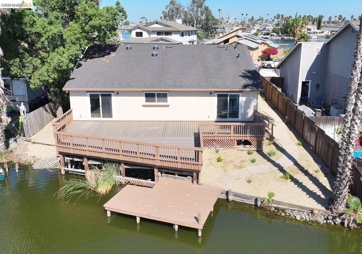 Property Photo:  1264 Beach Ct  CA 94505 