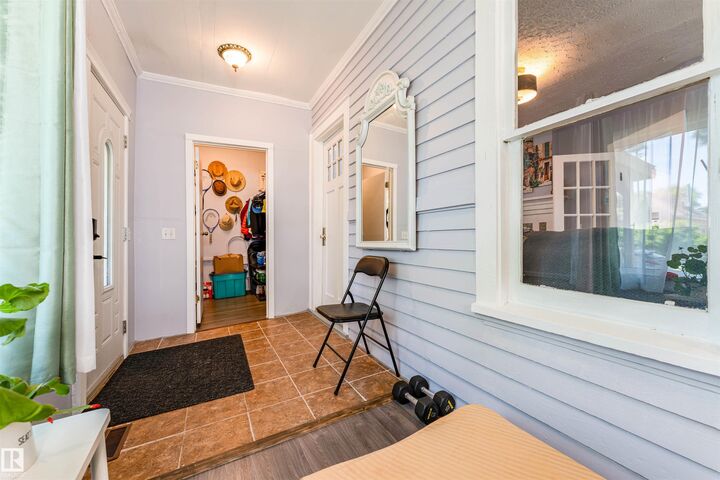 Property Photo: 11416 89 Street NW AB T5B 3T8