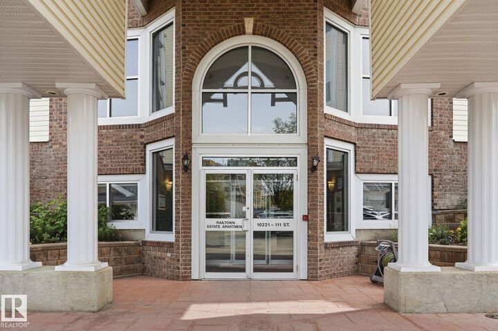 Property Photo: 10221 111 Street NW 201 AB T5K 2W5