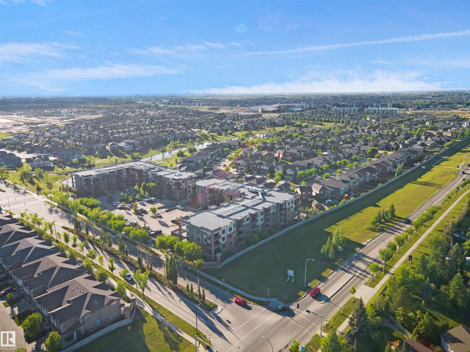 Property Photo:  1004 Rosenthal Boulevard NW 318  AB T5T 7C6 
