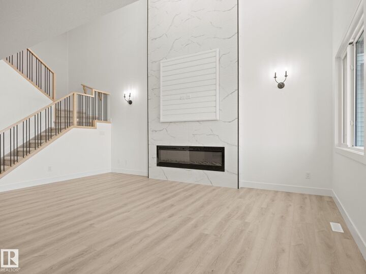 Property Photo: 792 Bank Dr AB T9E 1W1