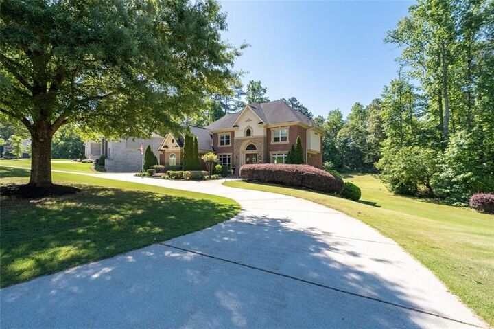 Property Photo: 35 Rosemont Parkway GA 30016