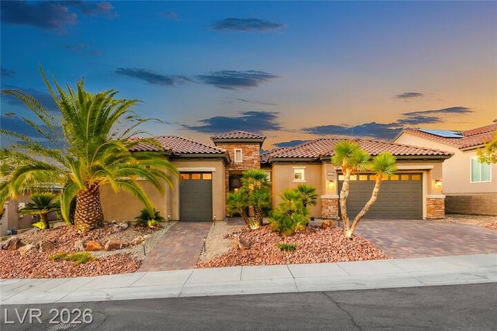 Property Photo: 2948 Foxtail Creek Avenue NV 89052