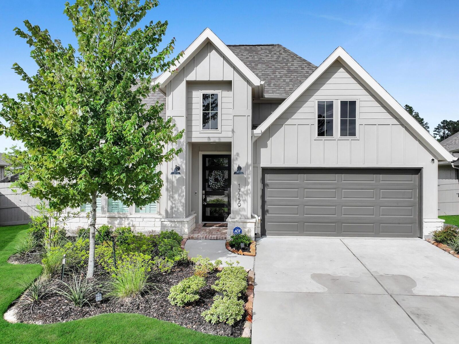 Property Photo:  17759 Monarch Vista Lane  TX 77302 