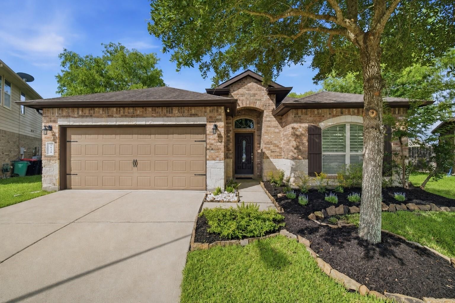 Property Photo:  3831 Daintree Park Drive  TX 77494 
