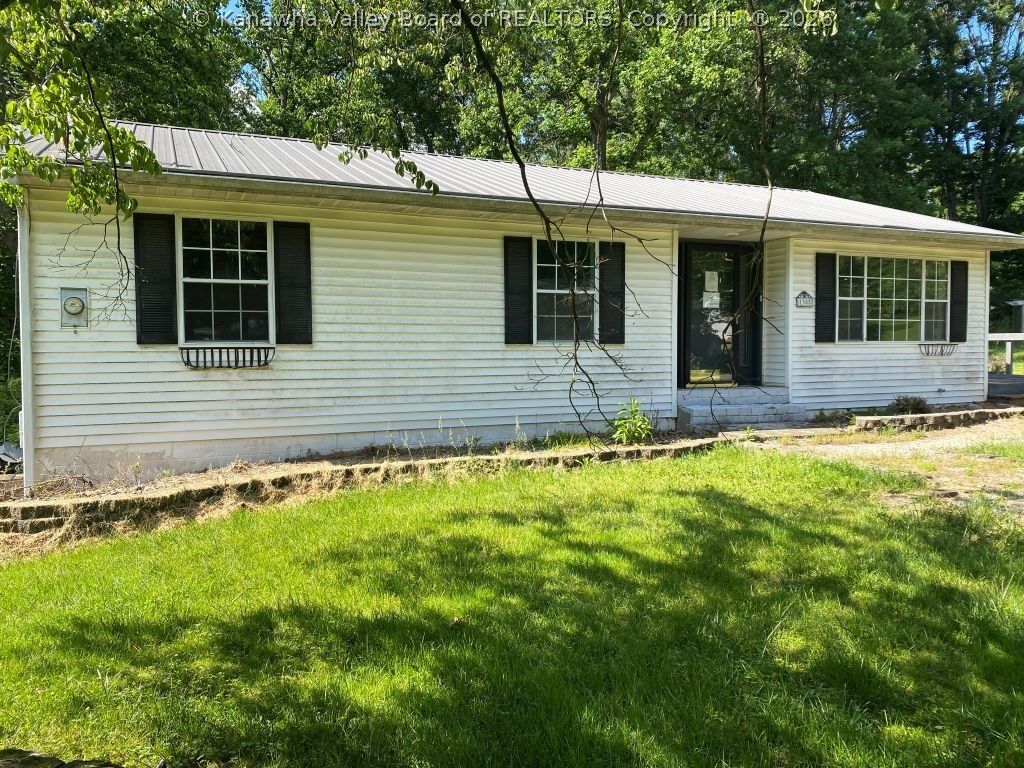 Property Photo:  1305 Linda Lane  WV 26104 