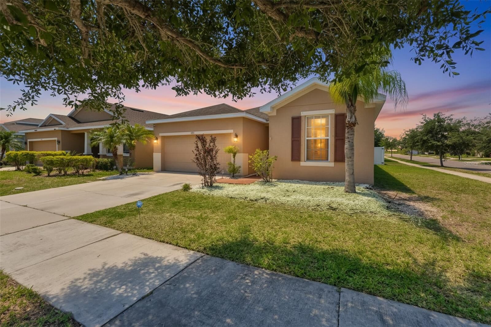 Property Photo: 401 Britton Shores Court FL 33570