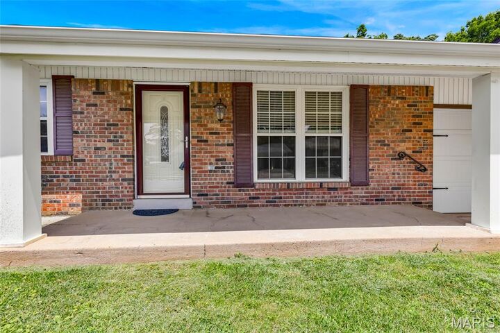 Property Photo:  835 Westrun Drive  MO 63021 