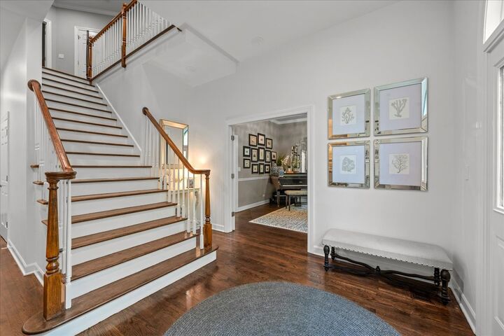 Property Photo: 458 Naida Terrace IL 60035