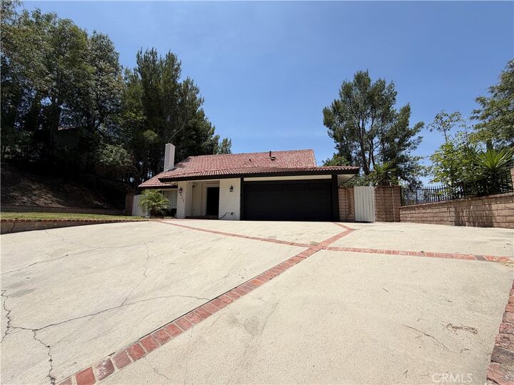 Property Photo:  12829 McLennan Avenue  CA 91344 