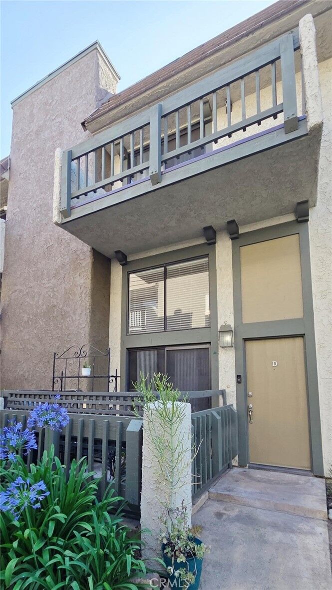 Property Photo:  1913 Huntington Drive D  CA 91010 