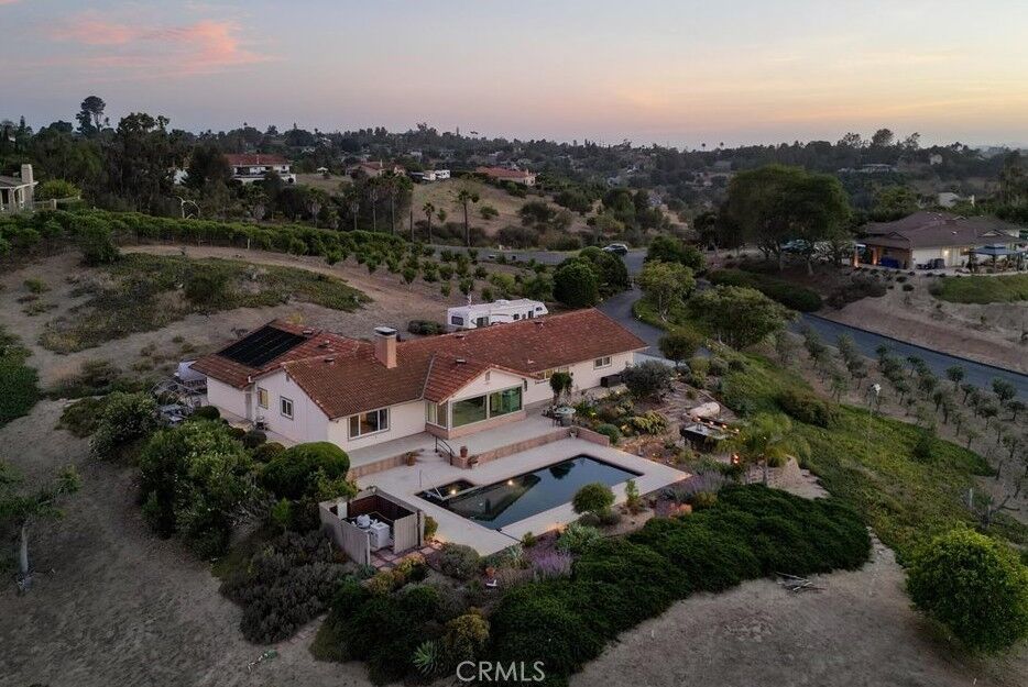 Property Photo:  1509 Macadamia Drive  CA 92028 