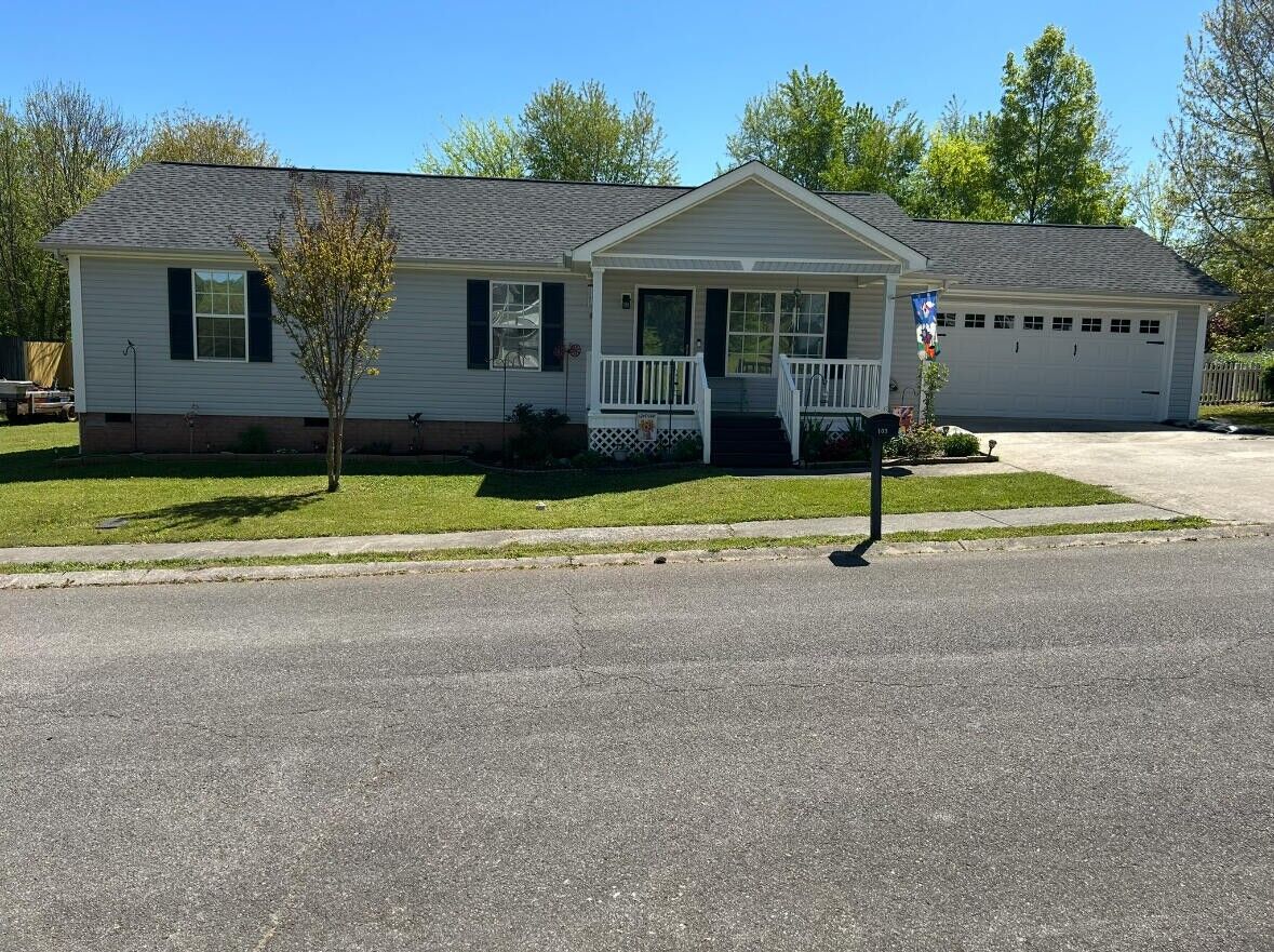 Property Photo:  103 Savannah Cove 20  TN 37307 