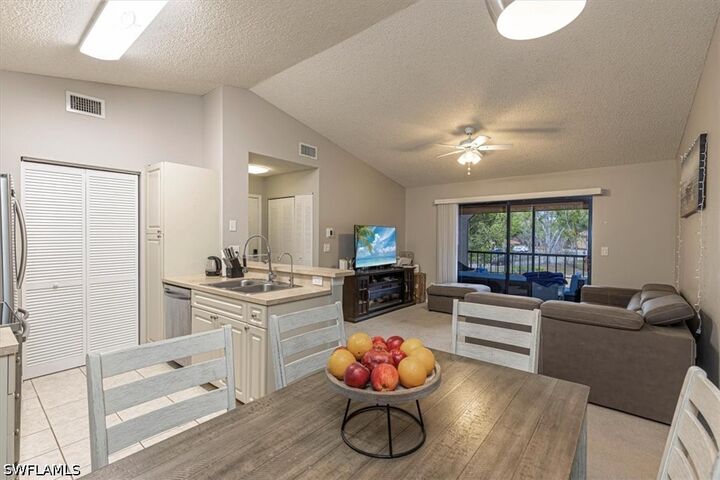 Property Photo:  2202 Arbour Walk Circle 2124  FL 34109 