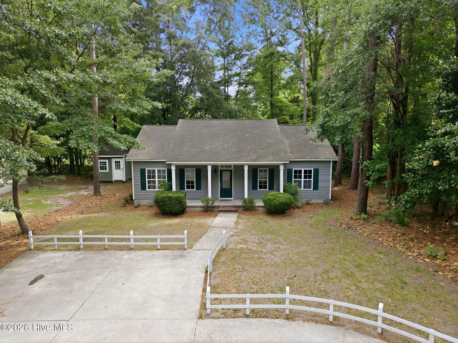 Property Photo: 4209 Hoggard Drive NC 28403