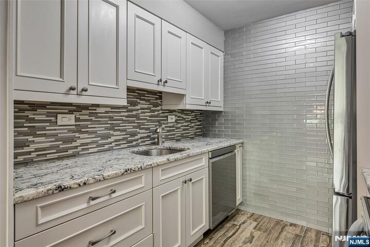 Property Photo: 300 Main NJ 07424