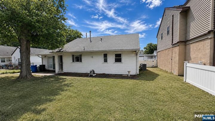 Property Photo:  70 Hahn Avenue  NJ 07662 