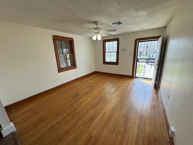 Property Photo:  519 Farrington Drive  LA 70072 