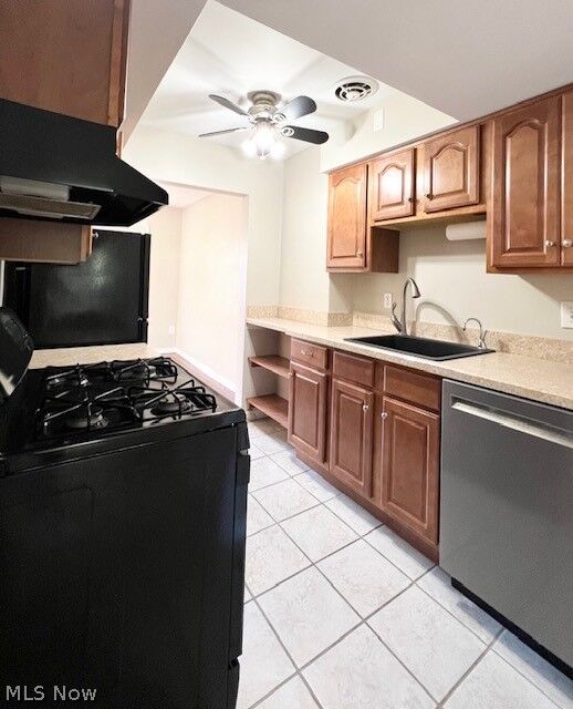 Property Photo:  20301 Shelburne Road 8B  OH 44118 