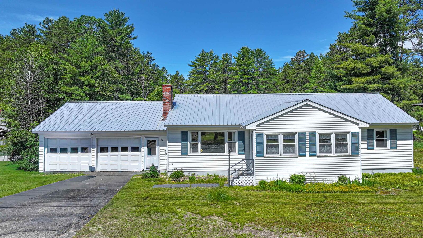 Property Photo:  70 Denmark Road  ME 04010 