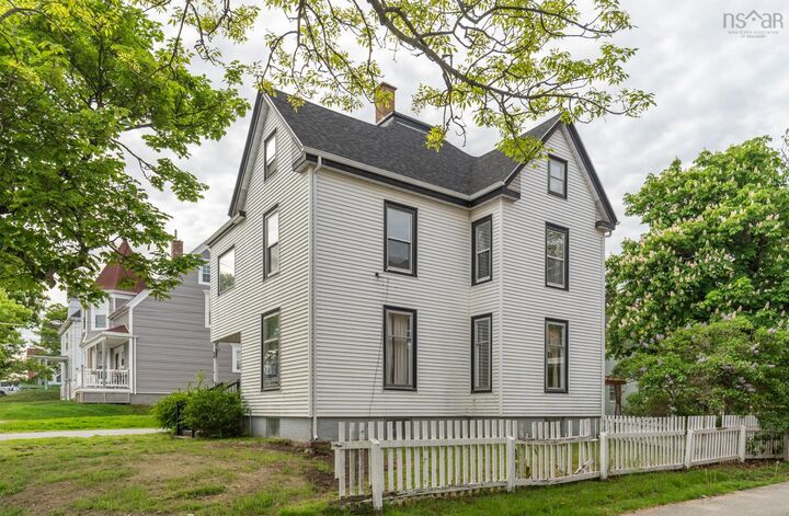 Property Photo:  13 Porter Street  NS B5A 2Y7 