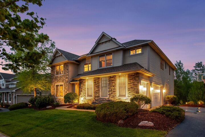 Property Photo:  1800 Carriage Drive  MN 55386 