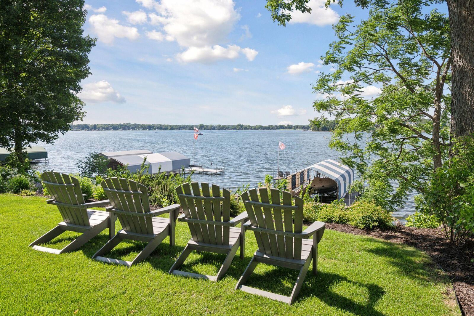 Property Photo:  3040 Northview Road  MN 55391 