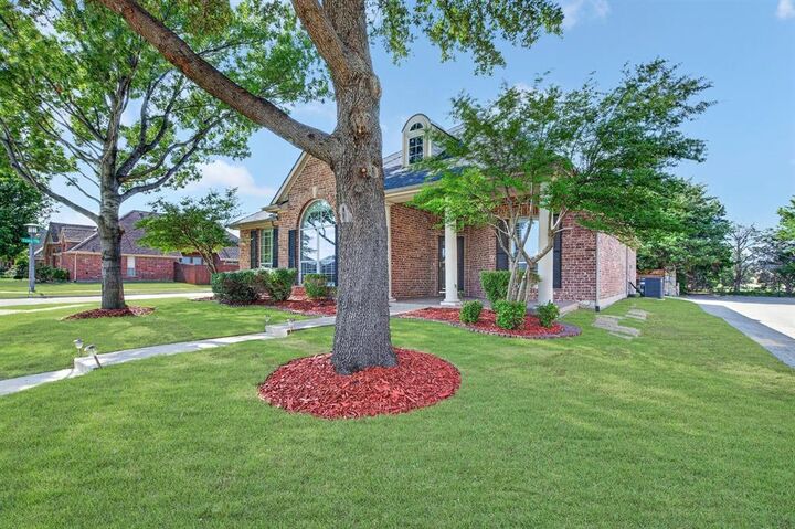 Property Photo: 950 Gold Camp Road TX 75033