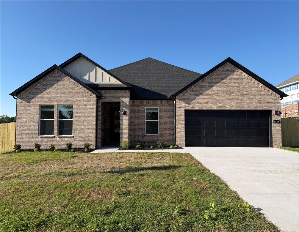 Property Photo:  5269 Annika Avenue  AR 72762 