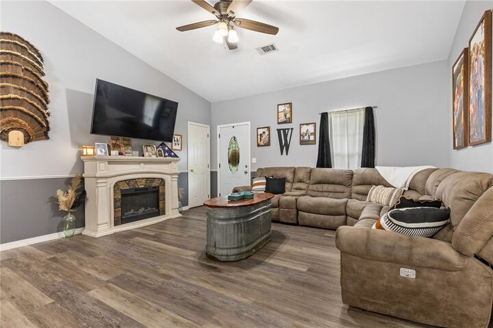 Property Photo: 3650A S 43 Highway AR 72601