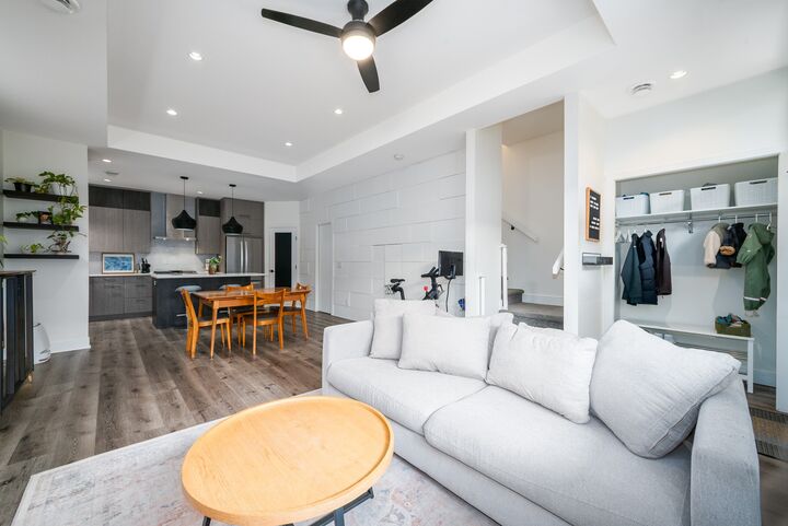 Photo de la propriété:  805 Burne Avenue 4  BC V1Y 5P6 