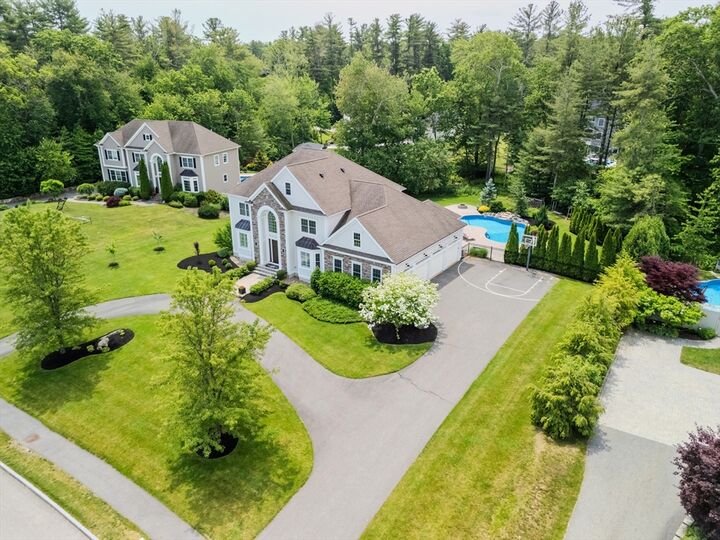 Property Photo: 6 Little Meadow Way MA 01864