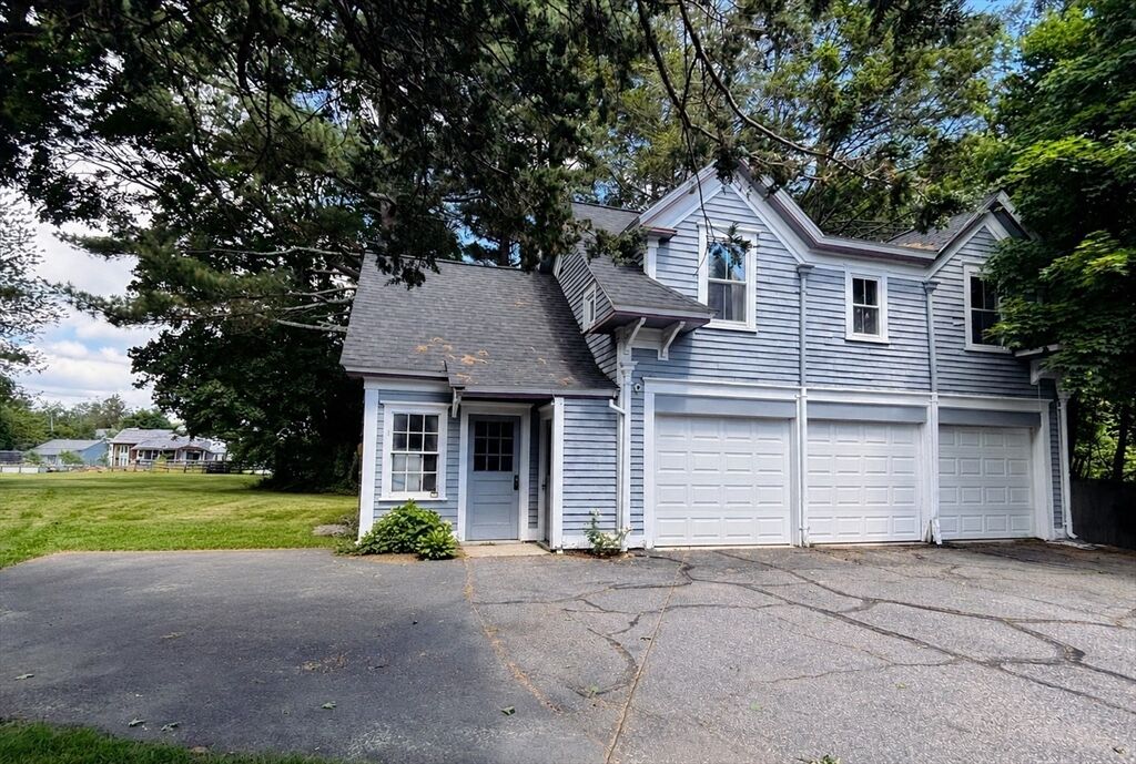 Property Photo: 19 Maple St 2 MA 01569